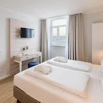 Strandhotel Gerken ヴァンガーオーゲ
