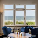Strandhotel Gerken ホテル ヴァンガーオーゲ