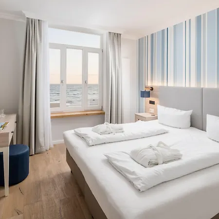 Strandhotel Gerken ホテル ヴァンガーオーゲ